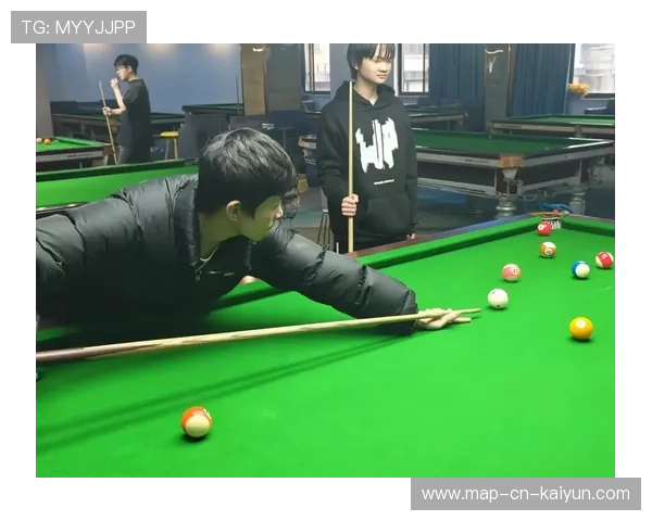 台球比杆力度与角度感知训练营——开启精益求精的台球之旅